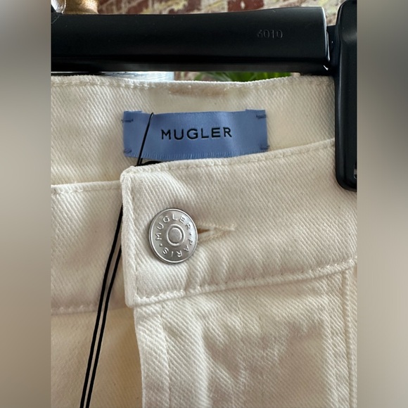 💥SALE💥Retail $950 NWT Mugler White Denim Spiral Seams Long Length JEANS Sold Out - Picture 12 of 15
